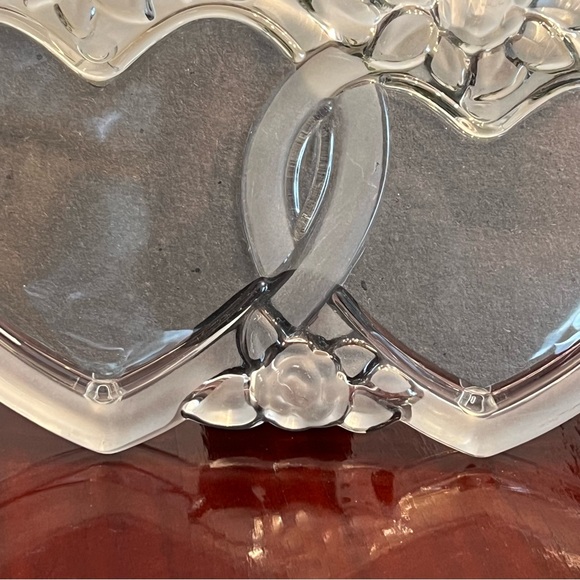 Mikasa Rosemont Double Heart Crystal Photo Frame Frosted Roses Germany 1990s - Picture 10 of 10